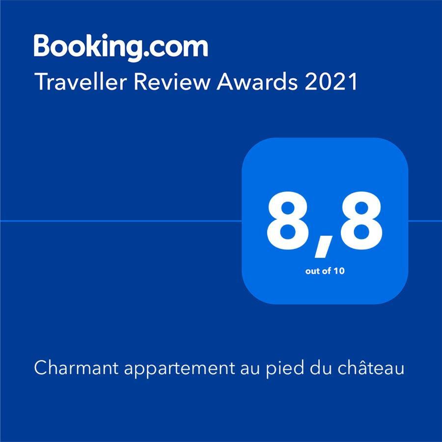 Charmant Appartement Au Pied Du Chateau Gien Esterno foto